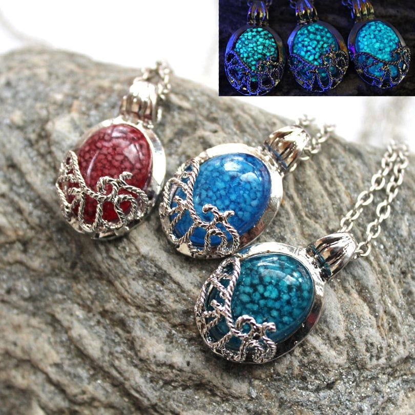Vampire necklace luminous stone Katherine Pierce moonstone Pendants Necklaces GLOW in the DARK amulet Sweater Chain
