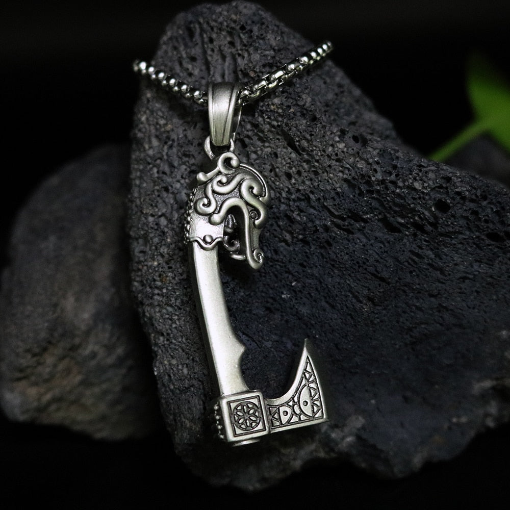 Viking Elements Human Chain Necklace Tree of Life Tomahawk Pendant Necklace Men's Vintage Pirate Necklace Hanging on the Neck