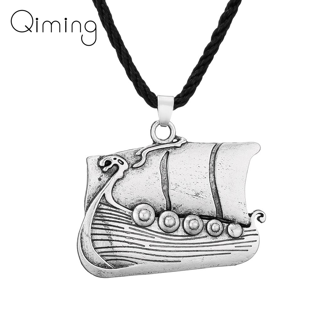 Viking Long Ship Sailing Boat Pendant Necklace For Women Men Celtic Jewelry Sailing Ship Retro Necklace Coliier Accessories