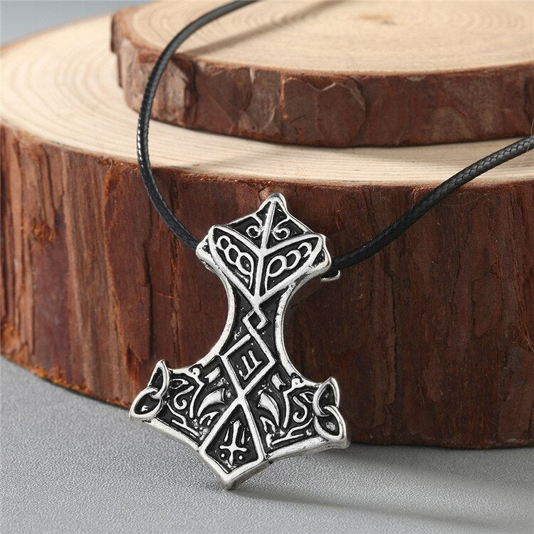 Viking Rune Slavic Necklace Men Raven Zodiac Hammer Compass Pendant Vintage Amulet Jewelry Women Necklaces Male Collier