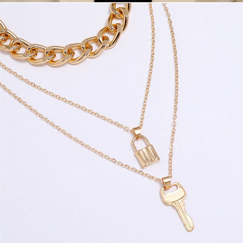 Vintage Bohemian Multilayer Ladies Necklace For Women Gold Chain Key Lock Pendant Long Chain Necklace Jewelry Trends New