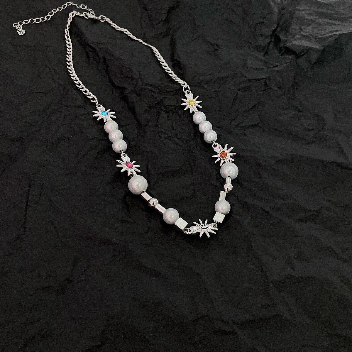 Vintage Colorful Sun Reflective Pearl Chokers Necklace Korean Neck Chains Jewelry for Women Unisex Gift Party Hiphop