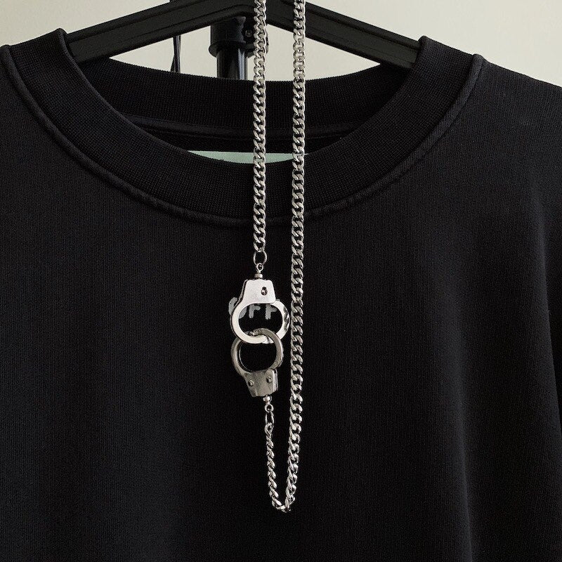 Vintage Creative Punk Letter Freedom Small Handcuffs Necklaces For Women Short Chain Handcuff Collares Collier Femme Harajuku