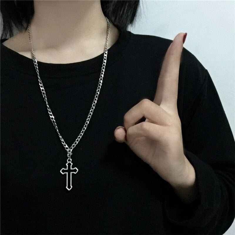 Vintage Dark Gothic Hollow Cross Pendant Chain Necklace For Kpop Cool Harajuku Street Egirl Men Women Punk Halloween Jewelry N01