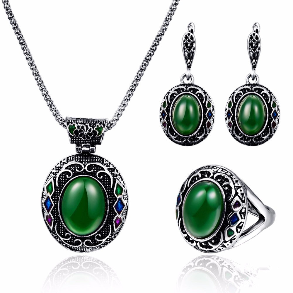 Vintage Enamel Jewelry Sets For Women Bohemian Jewelry Antique Silver Big Green Resin Stone Pendant Necklace Earrings Ring Set