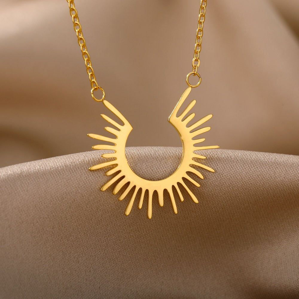 Vintage Irregular Necklace For Women Men Minimalism Stainless Steel Half Circle Sun Pendant Necklaces Goth Asthetic Jewerly