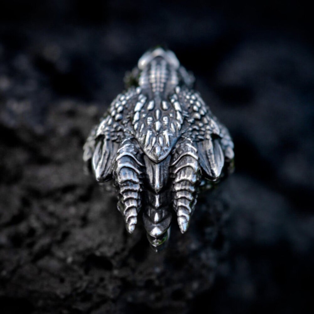 Vintage Jewelry Cool Unisex Dragon Pendant Necklace Medieval Symbolic Necklace Dragon Jewelry Charm Jewelry Pure Tin Necklace