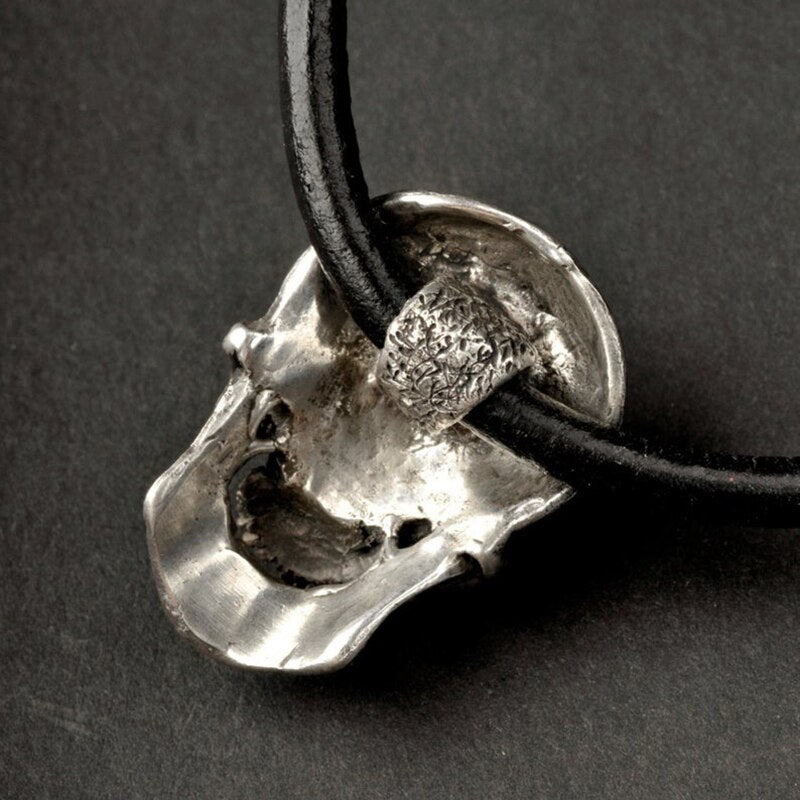 Vintage Men's Gothic Punk Skull Pendant Necklace Gothic Punk Viking Norse Rune Warrior Necklace HipHop Rock Biker Party Jewelry