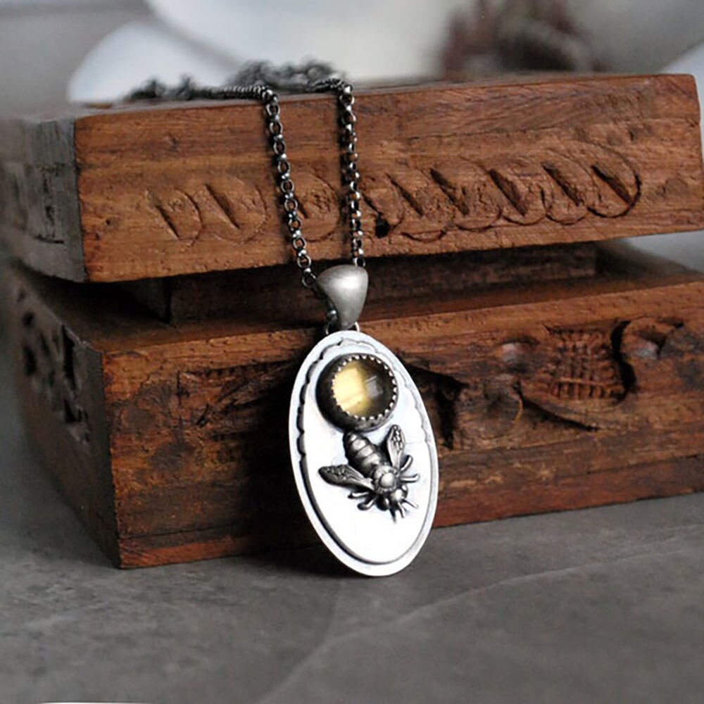 Vintage Mushroom Necklace Men's Women's Hip Hop Punk Enamel Animal Gem Pendant Exquisite Halloween Party Necklace Jewelry