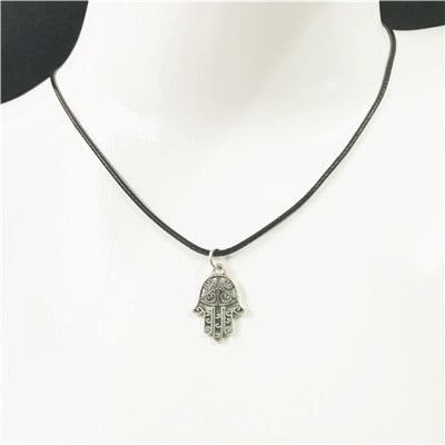 Vintage Punk Silver Color Necklace Unique Hollow Alloy Pendant Necklace For Man Women Trendy Neck Accessories Fashion Jewelry