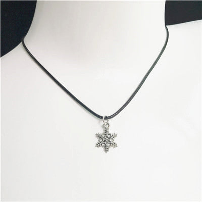 Vintage Punk Silver Color Necklace Unique Hollow Alloy Pendant Necklace For Man Women Trendy Neck Accessories Fashion Jewelry