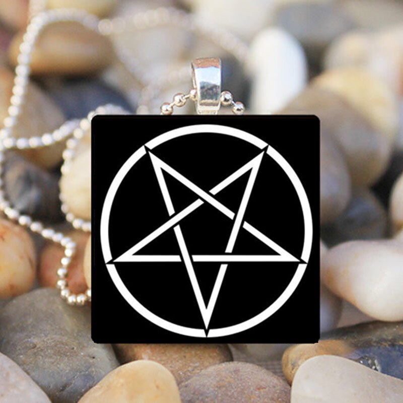 Vintage Red Black Pentagram Pattern Tile Chain Pendant Necklace Goat Devil Baphomet Necklace Satan Men Women Gothic Style Gifts