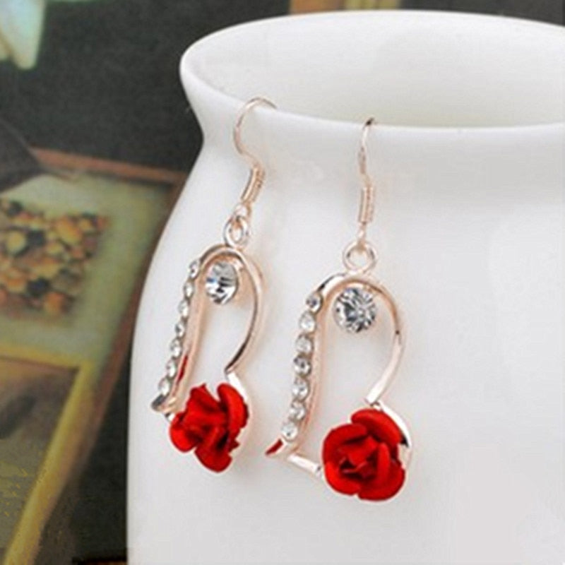 Vintage Red Rose Earrings Rose Gold Color Crystal Rhinestone Pearl Butterfly Flower Stud Earrings Women Gifts Wedding Jewelry