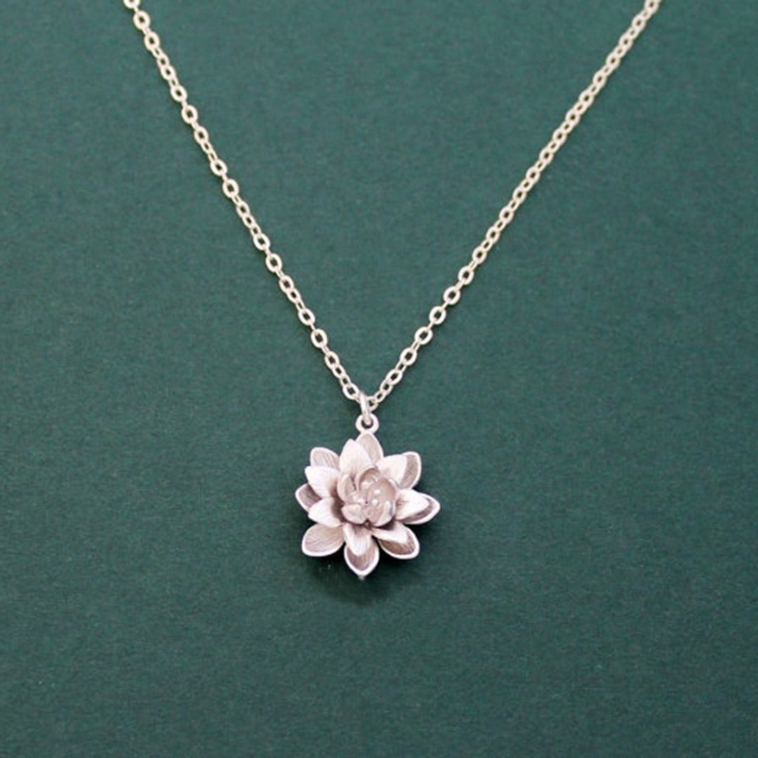 Vintage Silver Plated Lotus Necklaces & Pendants Flower Short Chain Choker Necklace Charms Jewelry Bijoux Female