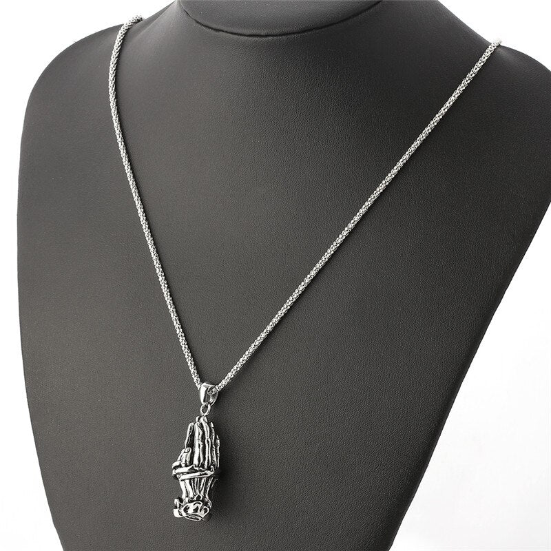 Vintage Skull Never Die Hands Together Pendant Necklaces Men Rock Punk Necklace Men