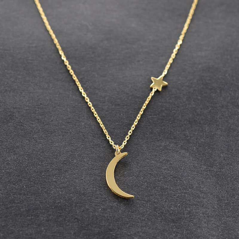 Vintage Star Moon Pendant Necklace Women Gifts Wave Heart Chain Chic ECG Heartbeat Choker Charm Lightning Chocker Necklace