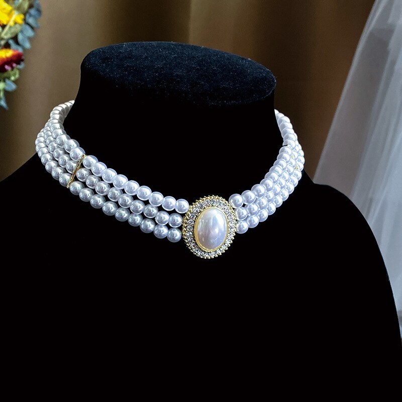 Vintage Sweet Choker Weave Pearls Choker Red Heart Colorful Beaded Irregular Flowers Rhinestone Necklace For Women 2021 New