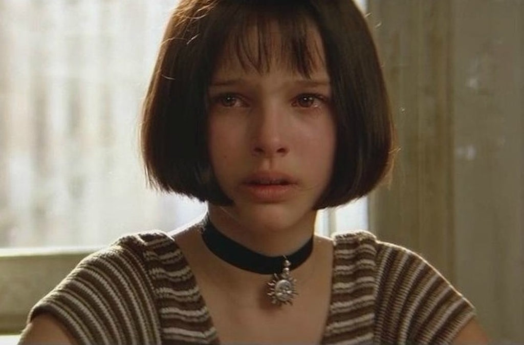 Vintage Women Gothic Leon The Professional Mathilda Necklace Black Velvet Ribbon Retro Sun Choker Necklace Jewelry  Hot