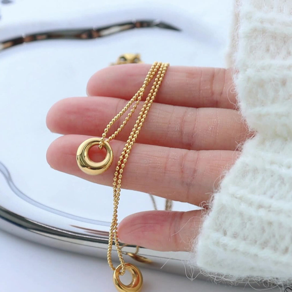 Vnox Simple Oval Circle Necklaces for Women Jewelry, Gold Color Stainless Steel Round Geometric Pendant,Chain Length Adjustable