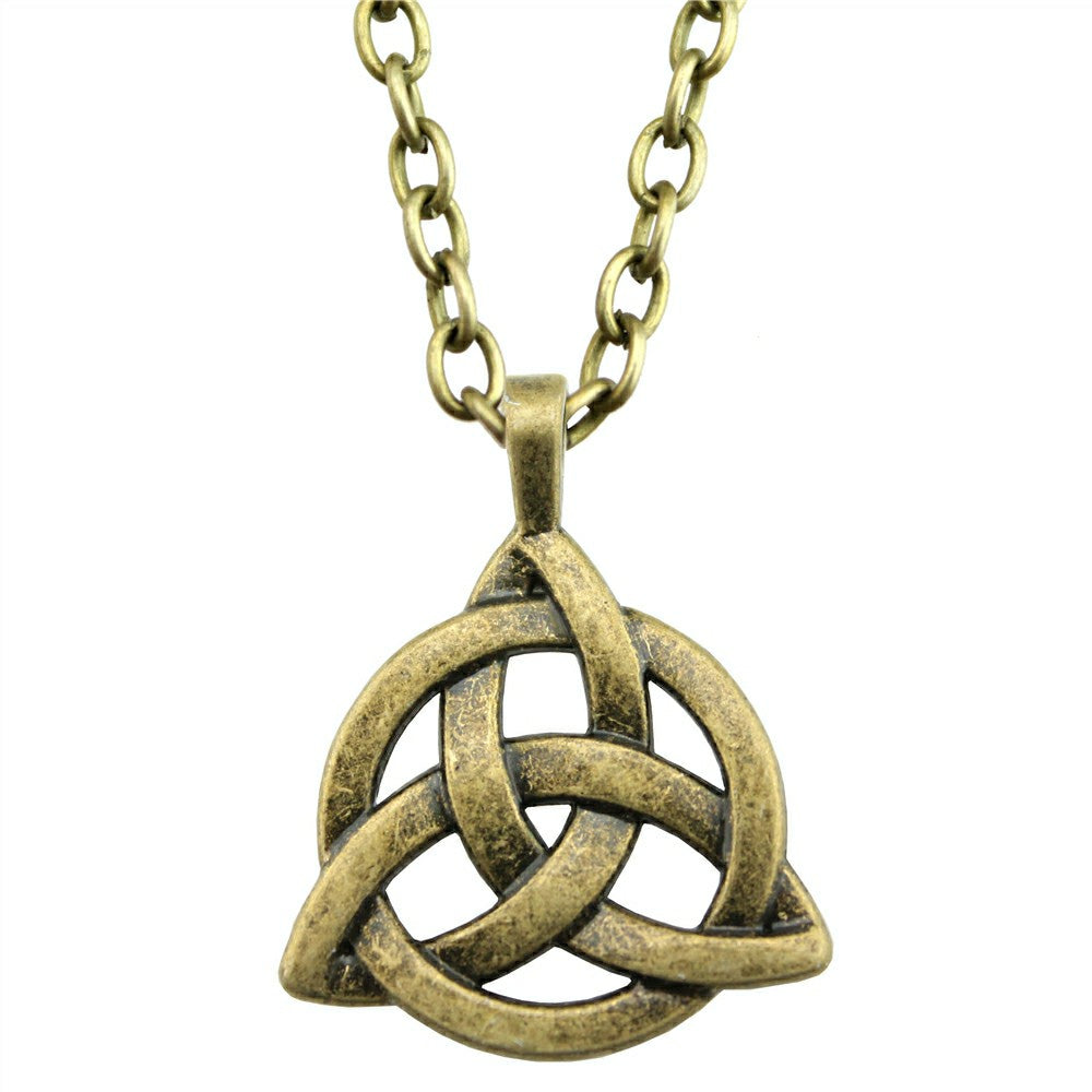 2 Colors 35x27mm Triquetra Symb Pendant Necklace, Fashion Jewelry Gift For Women Drops Suppliers