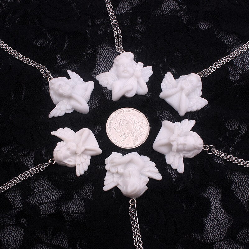 Wenushoushi white color art Baroque angel necklaces women angels necklaces man resin material stainless chains di080