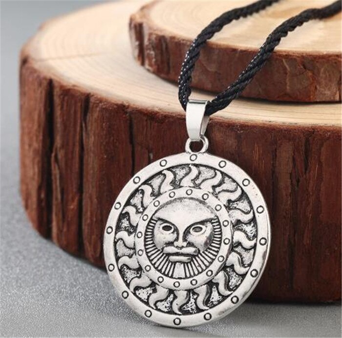 Women Egyptian Queen Necklace Women Female Egypt Nefertiti Pharaoh Ankh Scarab Pendant Vintage Pendant Necklace