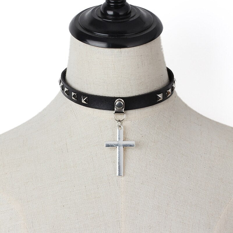 Women Punk Choker Necklace Sexy Cross Gothic Choker  Female Collar Faux Leather Choker Necklace for Women Jewelry