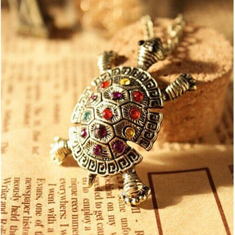 Women's Fashion Rhinestone Crystal vintage Cute Little Turtle Necklace Sweater Chain Pendant 4ND81