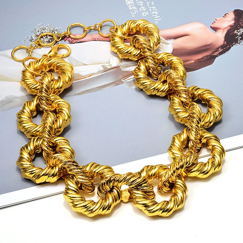 Women's high exaggerated necklace unique gold necklace famous brand twisted lock necklace women jewelry