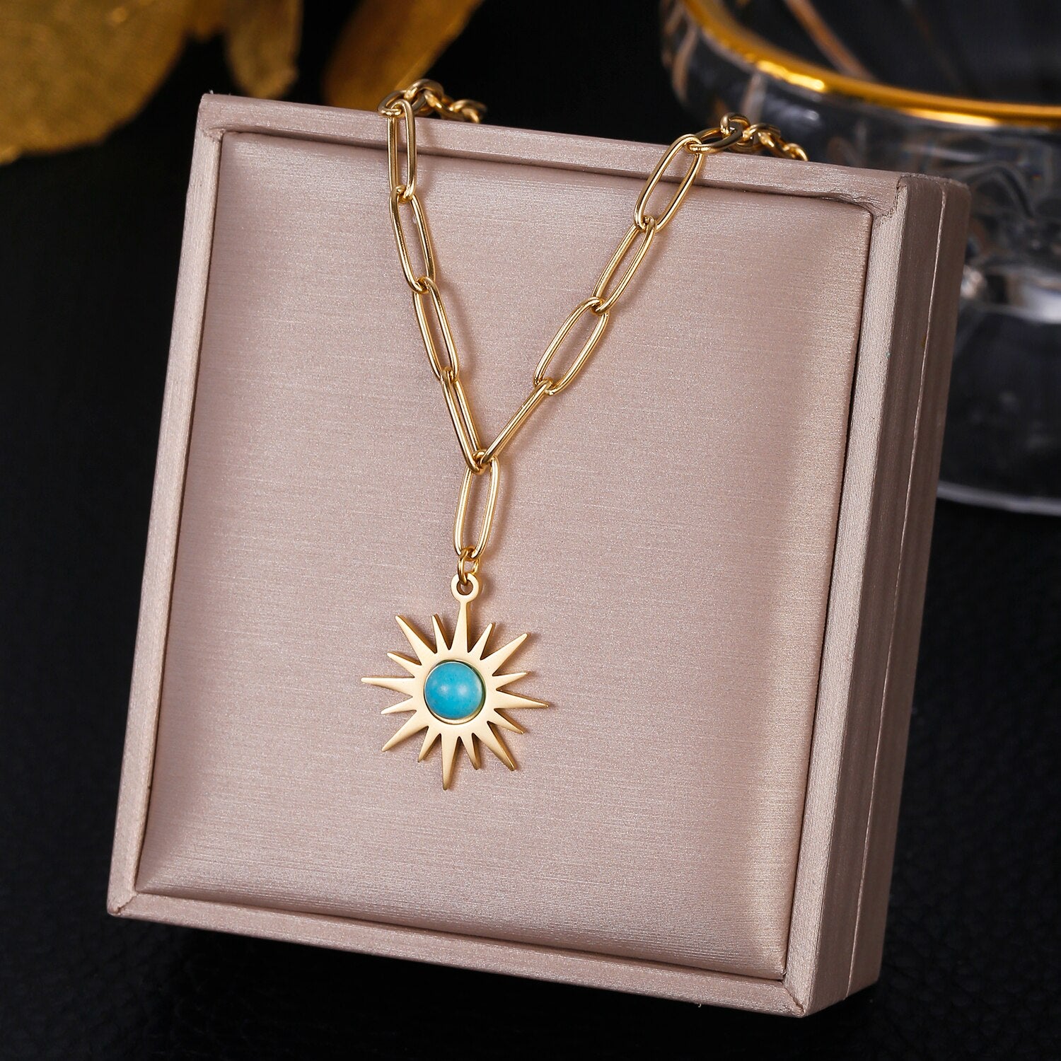 XIXYIXIN 316L Stainless Steel Gold Color Round Green Stone Pendant Necklaces For Women Chokers Party Gift Jewelry 2022 New