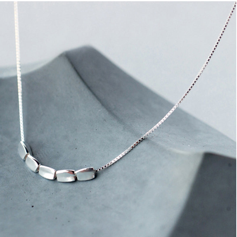 The New Arrival 925 Sterling Silver Small Grain Simple Necklace Fashion Art Clavicle Necklace Silver AccessoriesVNS8325