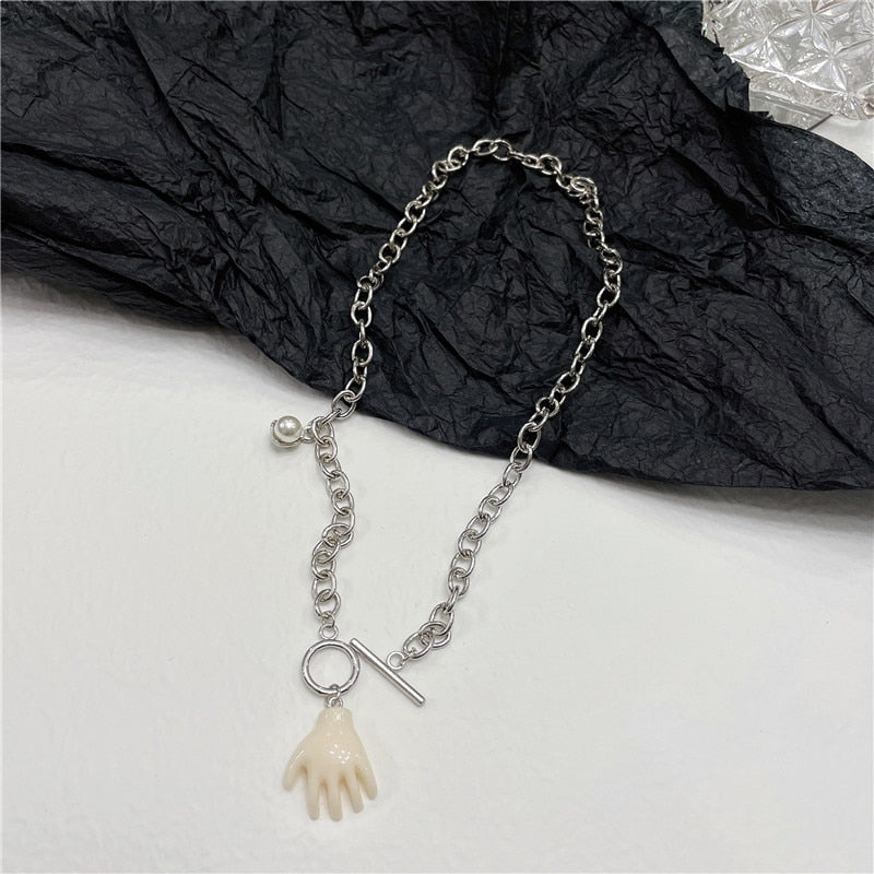 Y2K Hollow Heart Pendant Necklace For Women Metal Goth Butterfly Charms Vintage 90s Style Choker Necklace Jewelry Aesthetics