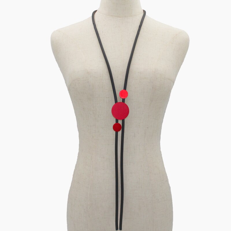YD&YDBZ Handcrafted 2021 Rubber Necklace Jewelry For Women Simple Red Metal Pendant Necklaces Goth Style Clothes Sweater Chain