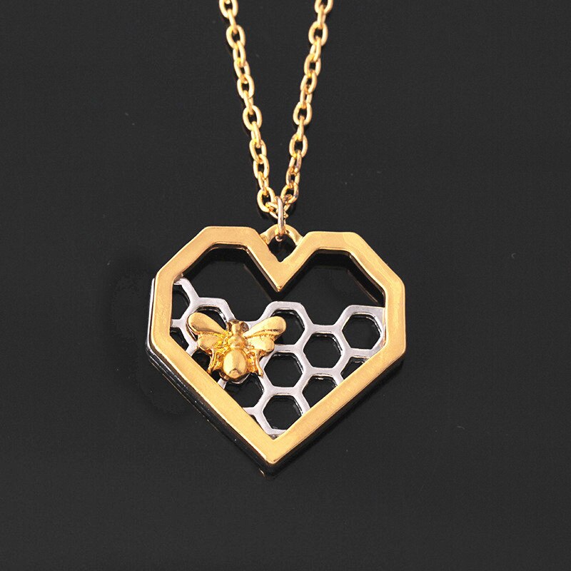 YIZIZAI love Cute Honey Bee Pendant Necklace Jewelry Creative Insect Peach Heart Sweater Chain Necklace Wedding Gift
