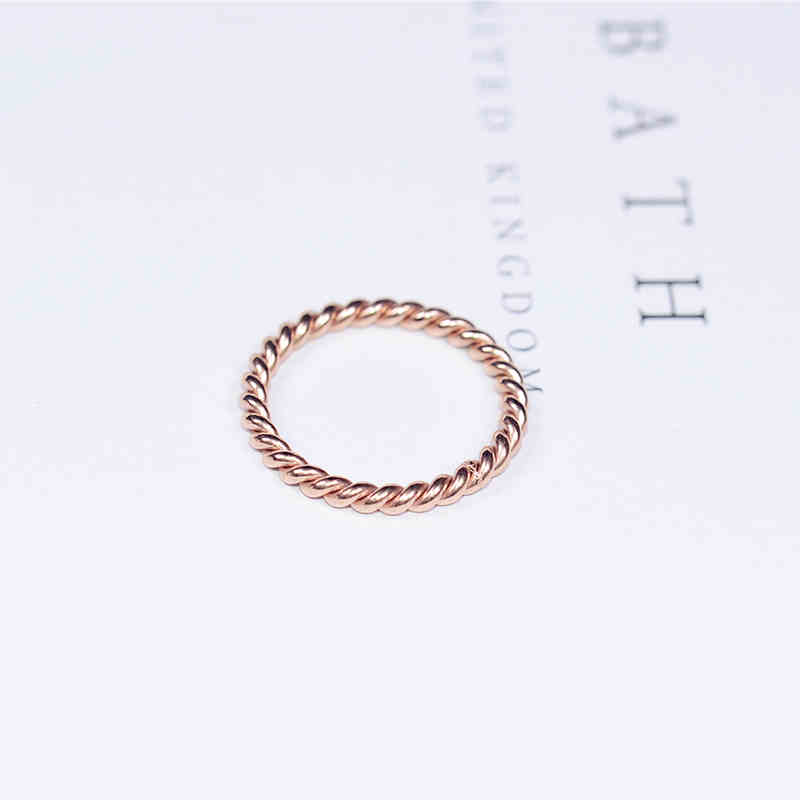 Brand Simplicity Twisted Rings for Woman Girl Wedding Jewelry Rose Gold Color 316 L Stainless Steel Gift Top Quality