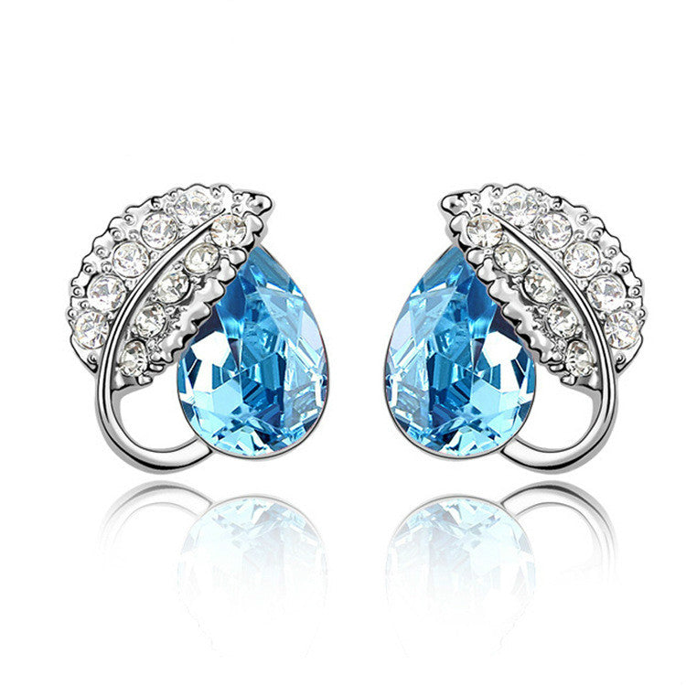 YWM Clearance Angel Eye Stud Earrings Korean Fashion Jewelry Wholesale Hot Vintage Jewelry Crystal Earring for Women Girls