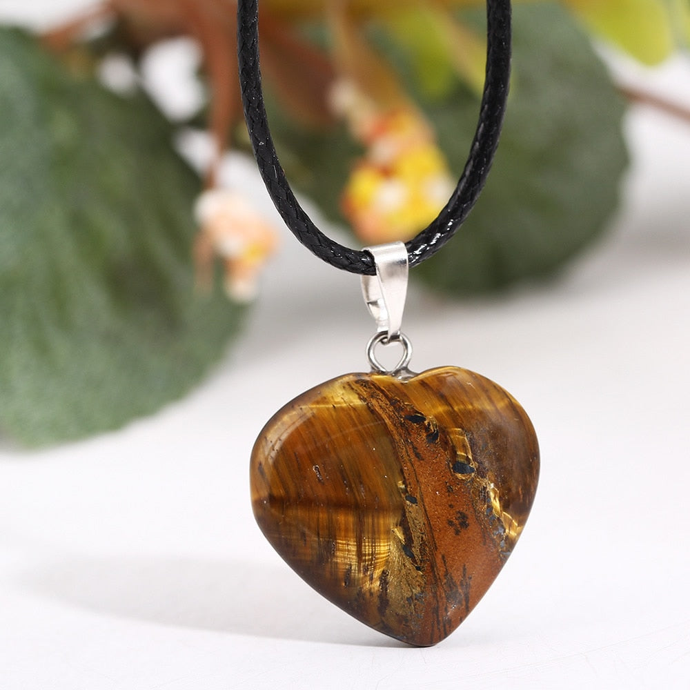 Women Jewelry Black Short Leather Cord Love Heart Natural Quartz Tiger Eye Rose Purple Crystal Stone Charm Pendant Necklaces