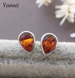 3 Colors Baltic Amber Earrings for Women 8*6mm Tiny Teardrop Shape Genuine Natural Amber Stud Earrings Jewelry Wholesale