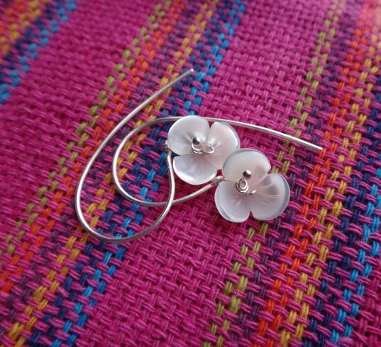 Natural Flower Shell Earrings for Women Gift Original Sweet Petals Simple S925 Pure Silver diy Handmade Jewelry Wholesale