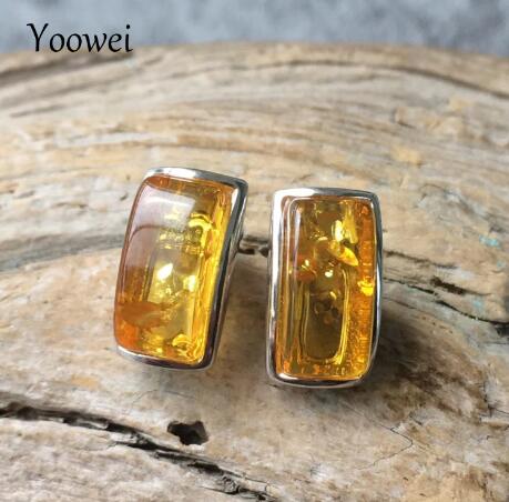 Small Amber Earrings for Women 5 Color Chic Mini Geometric Stud Earring Trendy Baltic Natural Amber Jewelry Wholesale