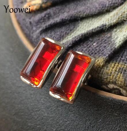 Small Amber Earrings for Women 5 Color Chic Mini Geometric Stud Earring Trendy Baltic Natural Amber Jewelry Wholesale