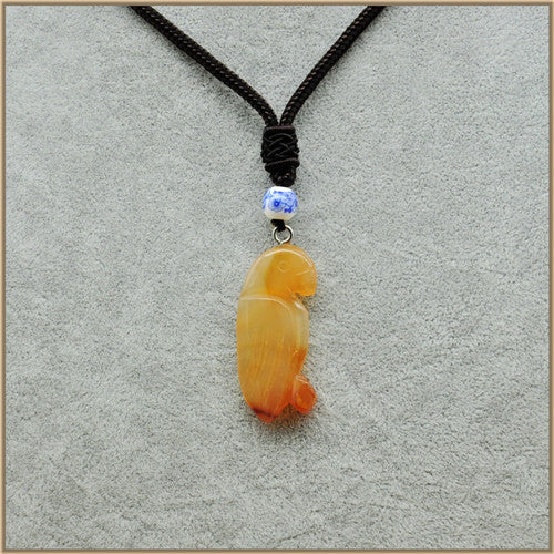 47mm Natrual Agate Moonstone Malachite Chalcedony Turquoise Animal Parrot Pendant Necklaces Classic Party Unisex Jewelry