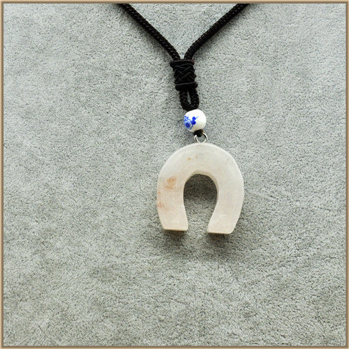 Natural Green Chalcedony Jewelry Fine Pendant Necklace Women Men 30mm Horseshoe Aventurine Agate Opal Turquoise Necklaces