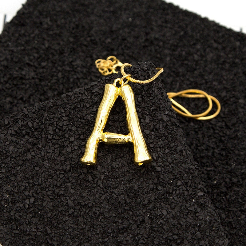 Necklace Hot New Fashion Vintage Jewelry Hyperbole Big English Letter Pendant Gold Chain Dangle Necklace For Women Gift