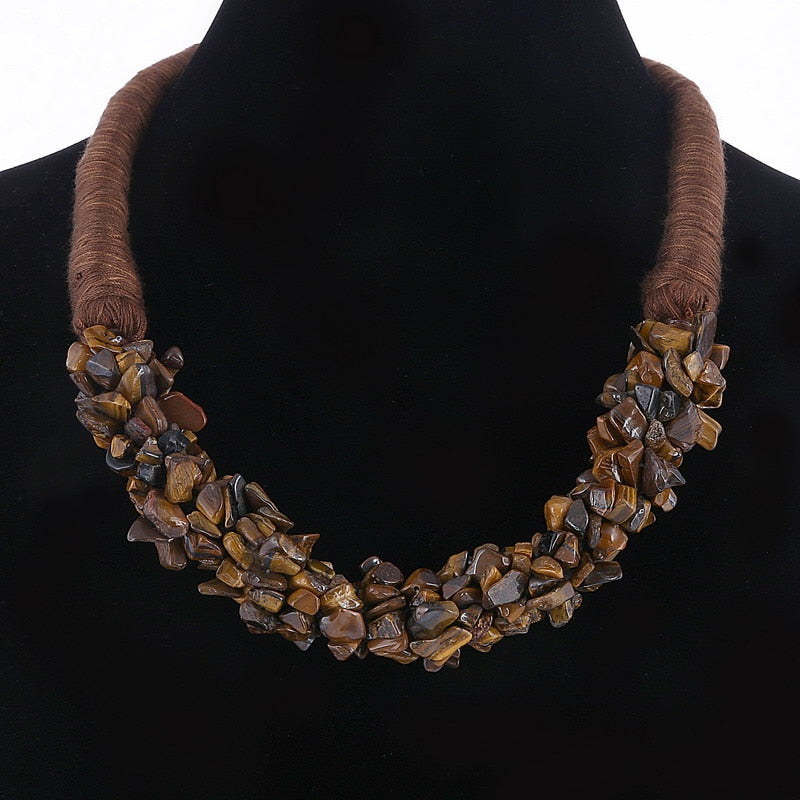 ZOSHI Natural Gravel Stone Necklace for Women Coral Stone Chokers Statement Necklace Collars Party Jewelry