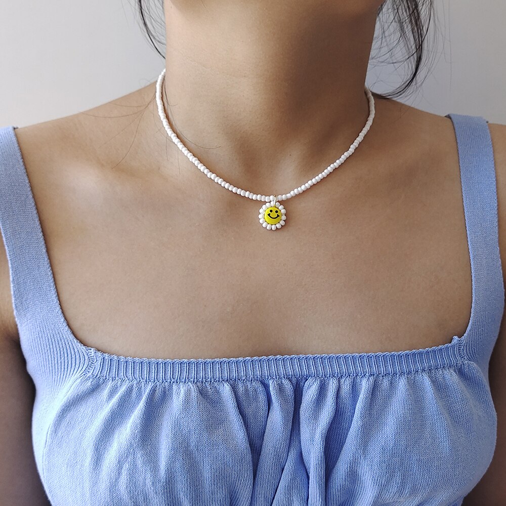 ZX Trendy Handmade Colorful Beaded Chain Choker Necklace Cute Similey Face Pendant Necklace  Jewelry Women Accessories