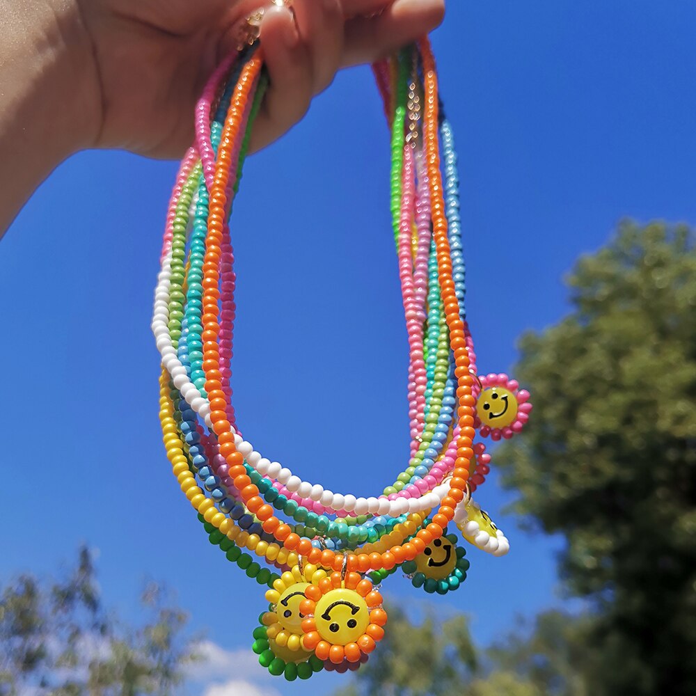 ZX Trendy Handmade Colorful Beaded Chain Choker Necklace Cute Similey Face Pendant Necklace  Jewelry Women Accessories