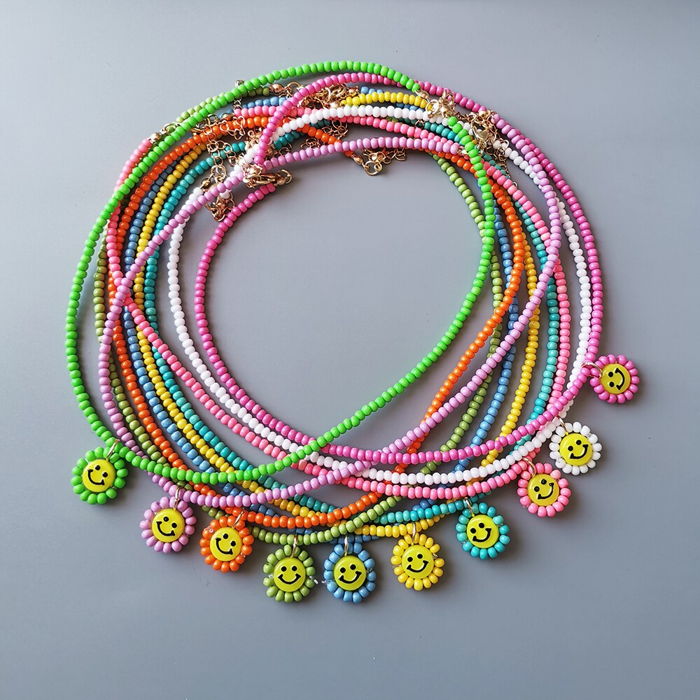 ZX Trendy Handmade Colorful Beaded Chain Choker Necklace Cute Similey Face Pendant Necklace  Jewelry Women Accessories