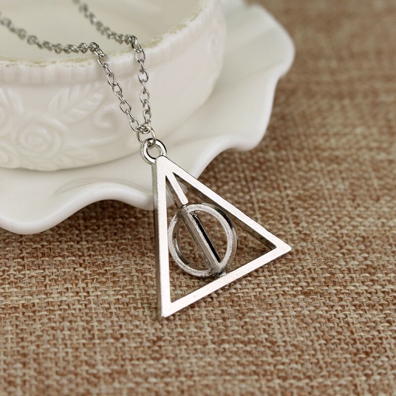 bijoux homme Deathly Hallows Pendant Necklace for women men Triangle Rotatable intermediate Resurrection Stone Long Necklaces