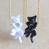 Japanese popular black white cat necklace simple 3d cute lovely animal pendant necklace gold chain for women jewelry